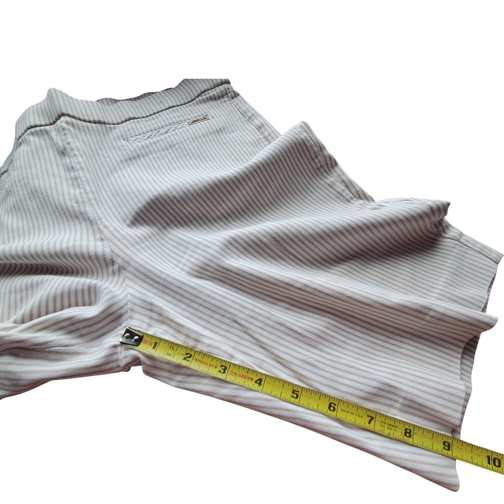 Jones New York Signature Tan White Striped Pull On Shorts Womens Medium Stretch‎ - Picture 5 of 9